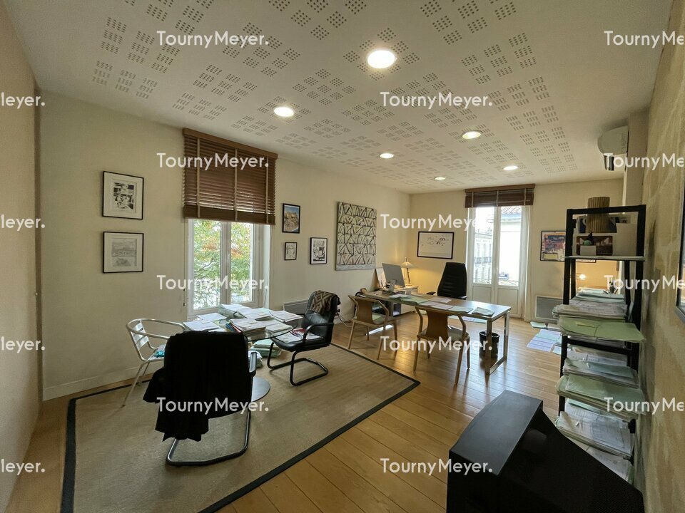 BUREAUX