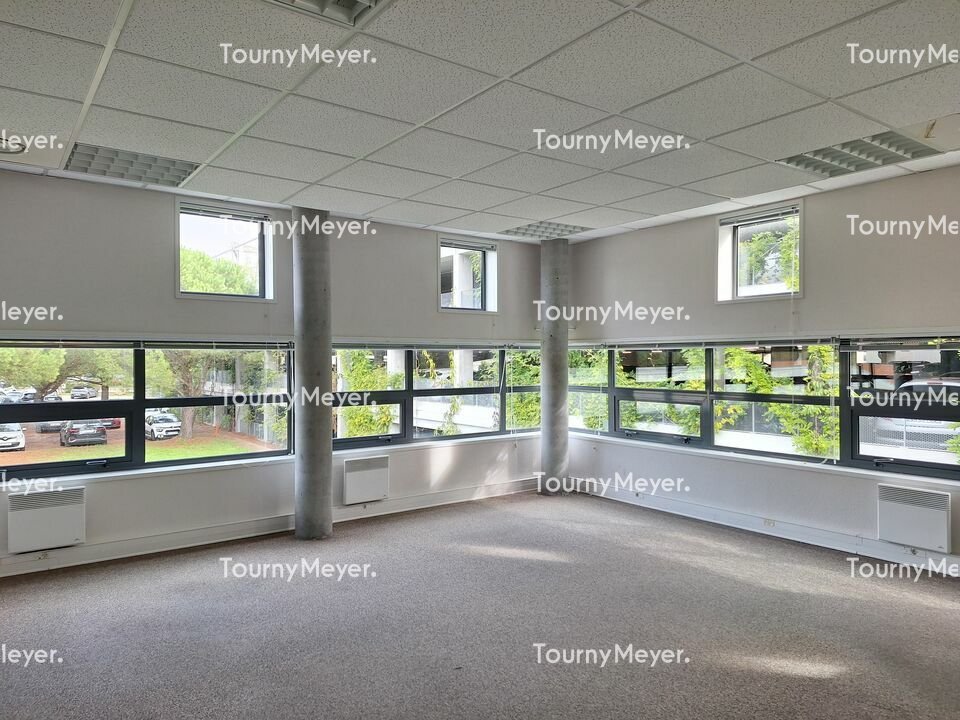 BUREAUX