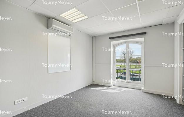 BUREAUX