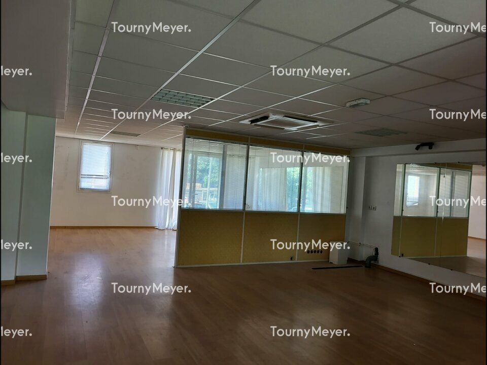 BUREAUX