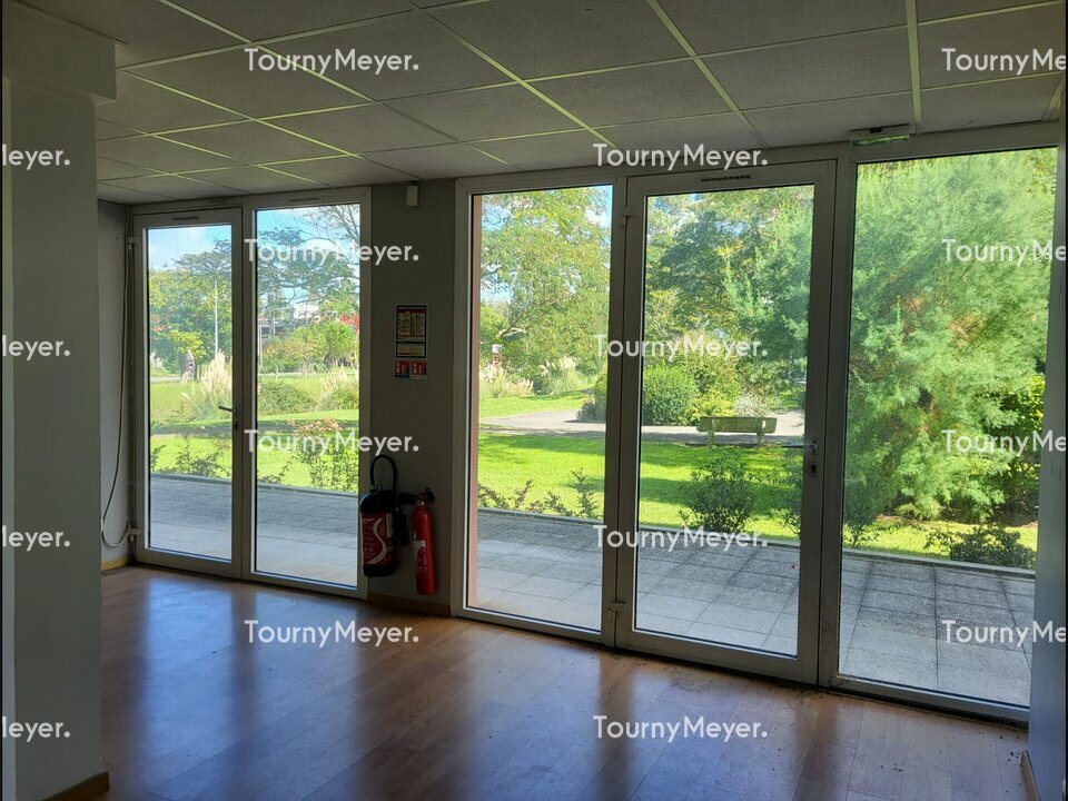BUREAUX