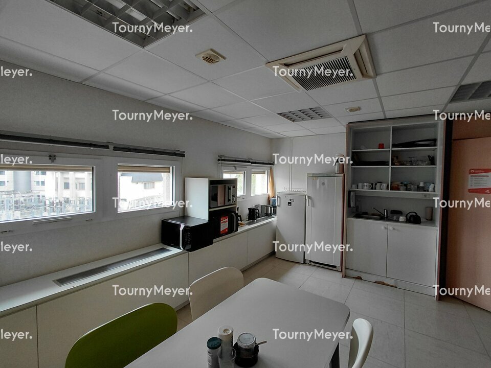 BUREAUX