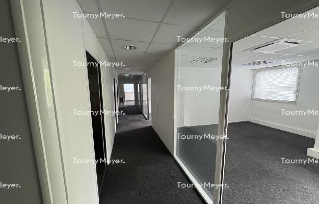 BUREAUX