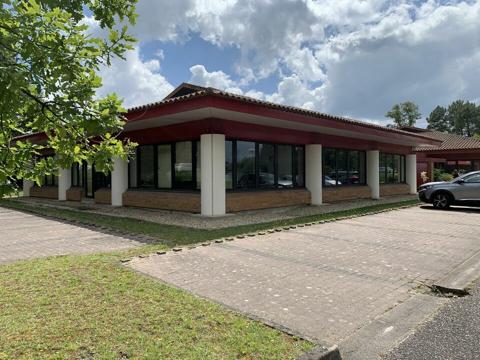 BUREAUX