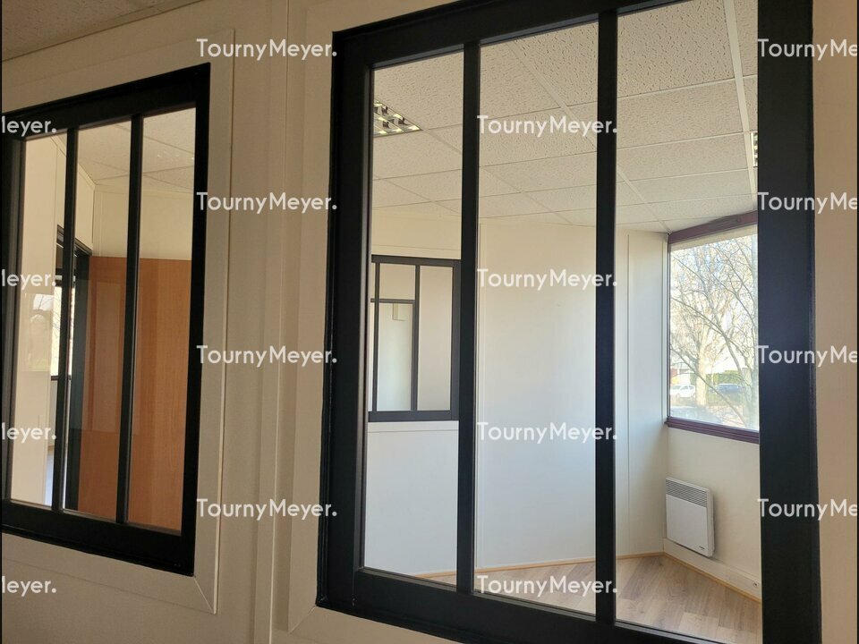 BUREAUX