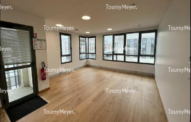 BUREAUX