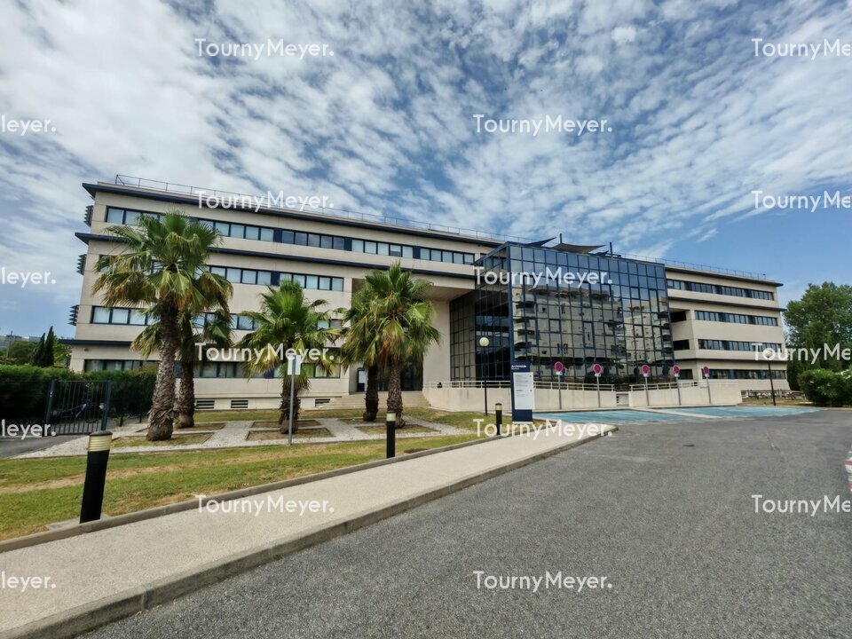 BUREAUX