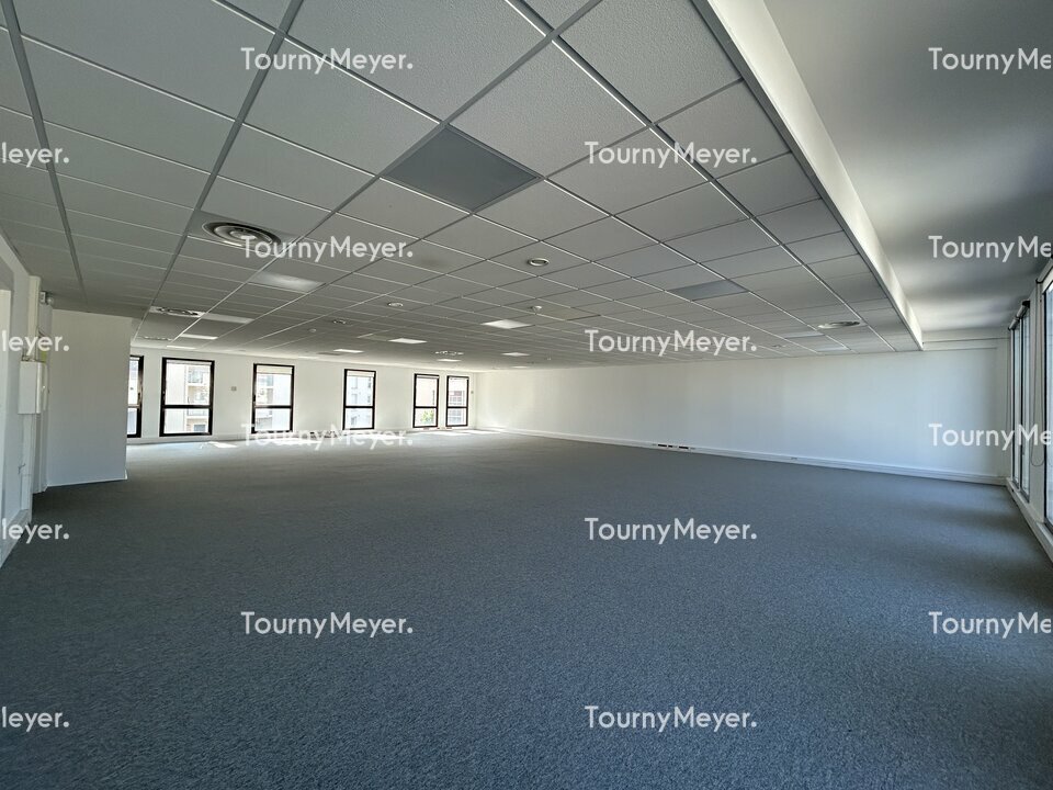 BUREAUX