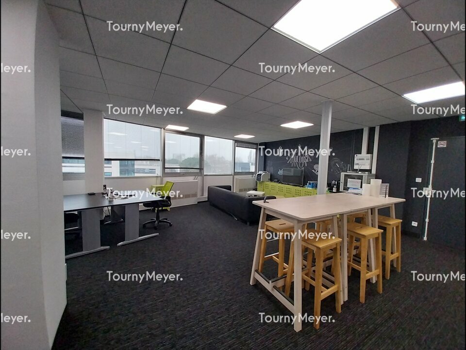 BUREAUX