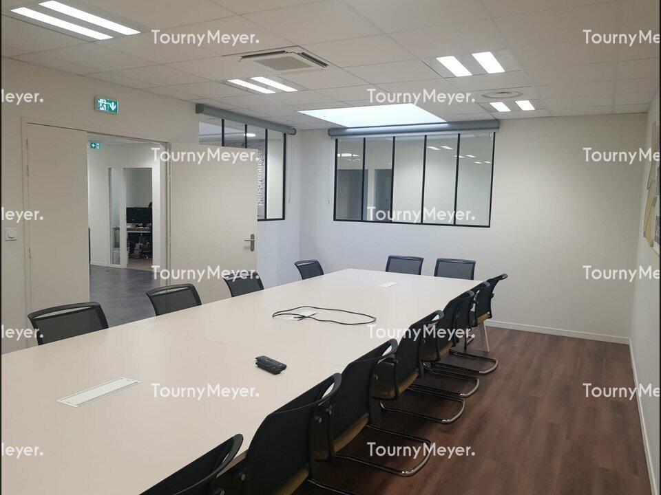 BUREAUX