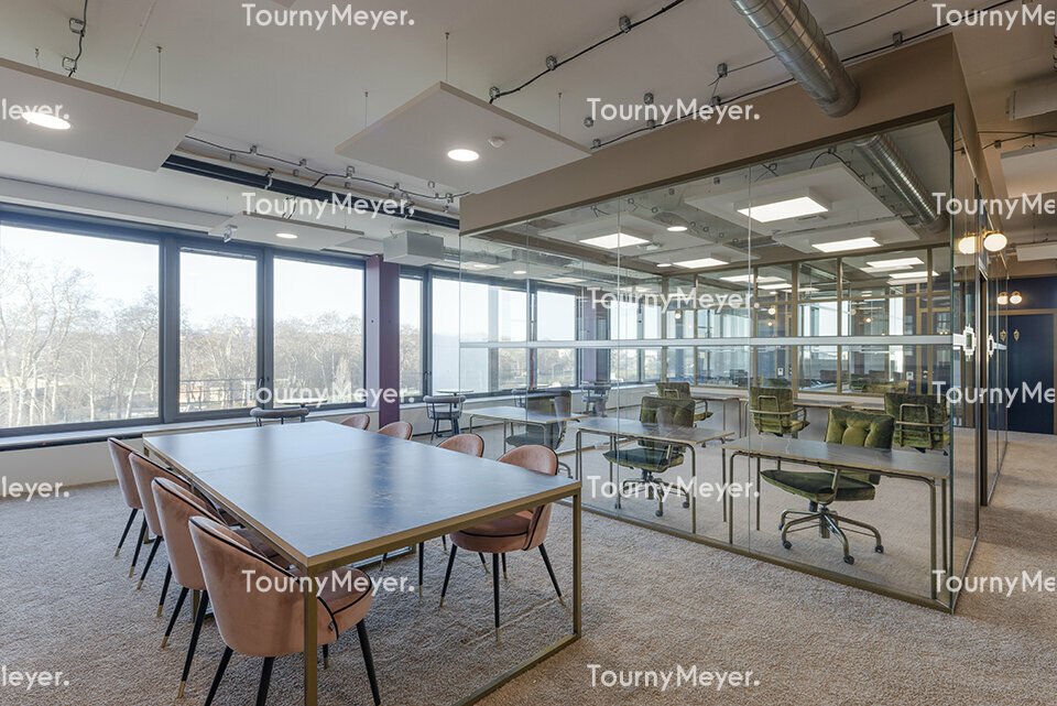 BUREAUX