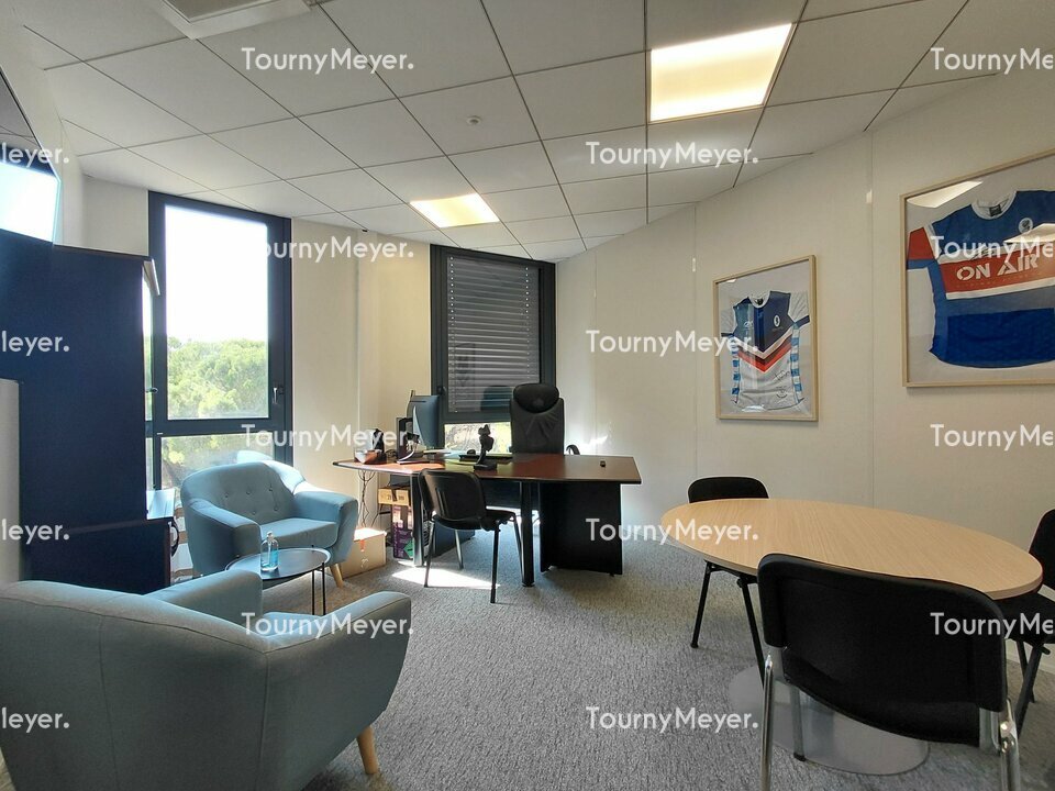 BUREAUX
