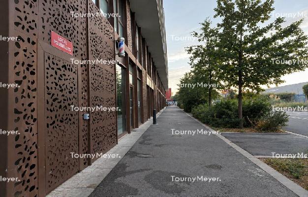 BUREAUX
