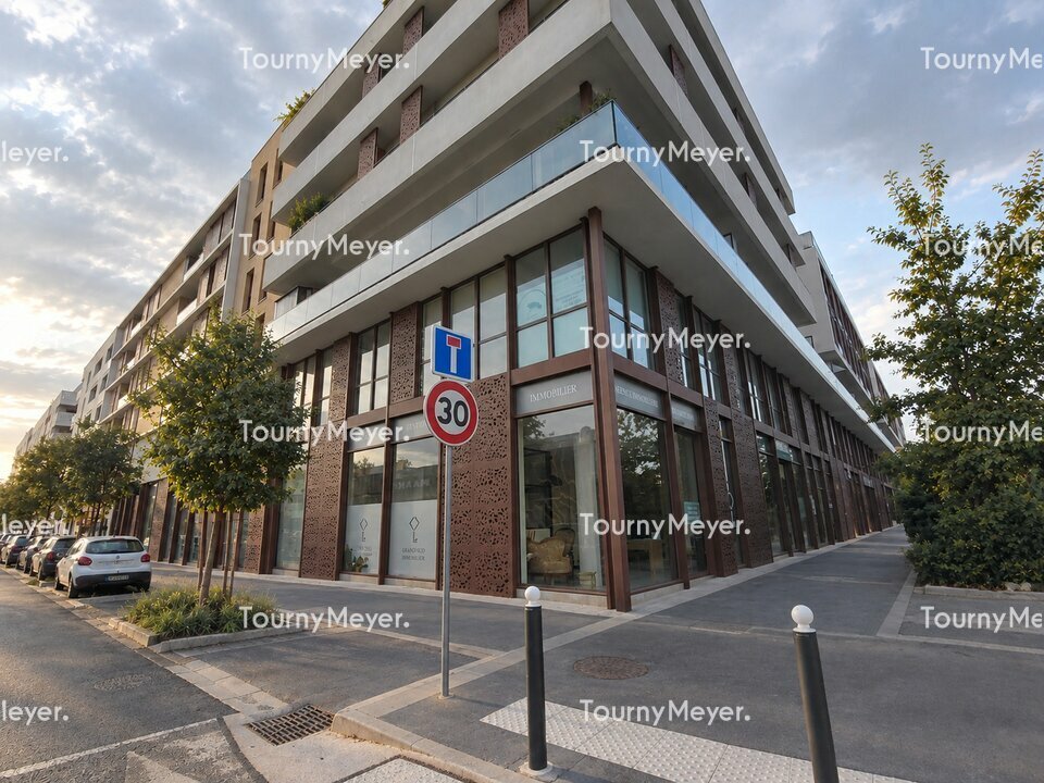 BUREAUX