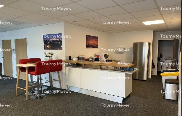 BUREAUX