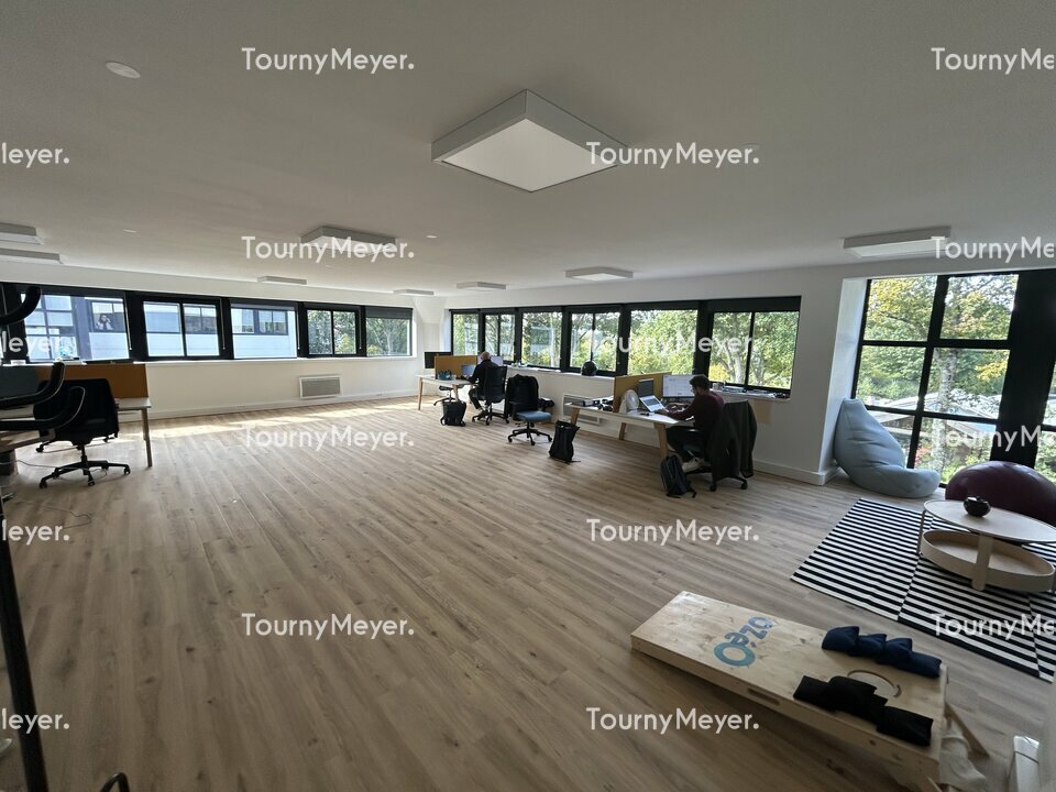 BUREAUX