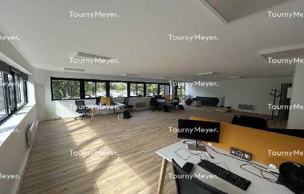 BUREAUX