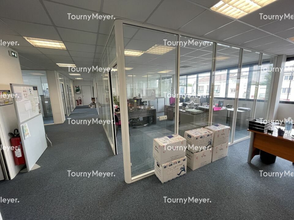 BUREAUX