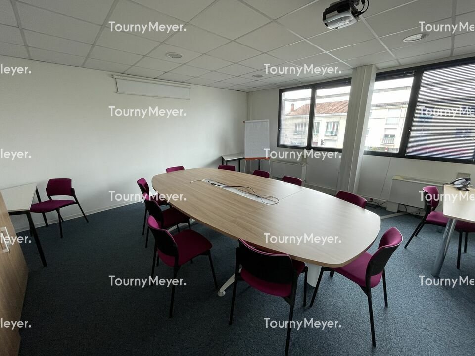 BUREAUX