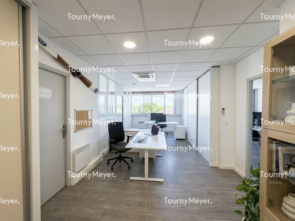 BUREAUX