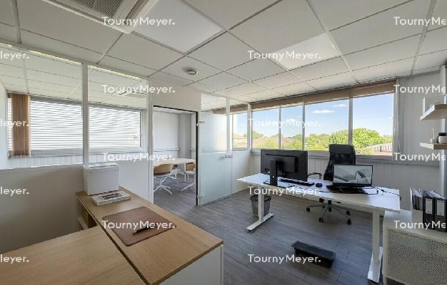 BUREAUX