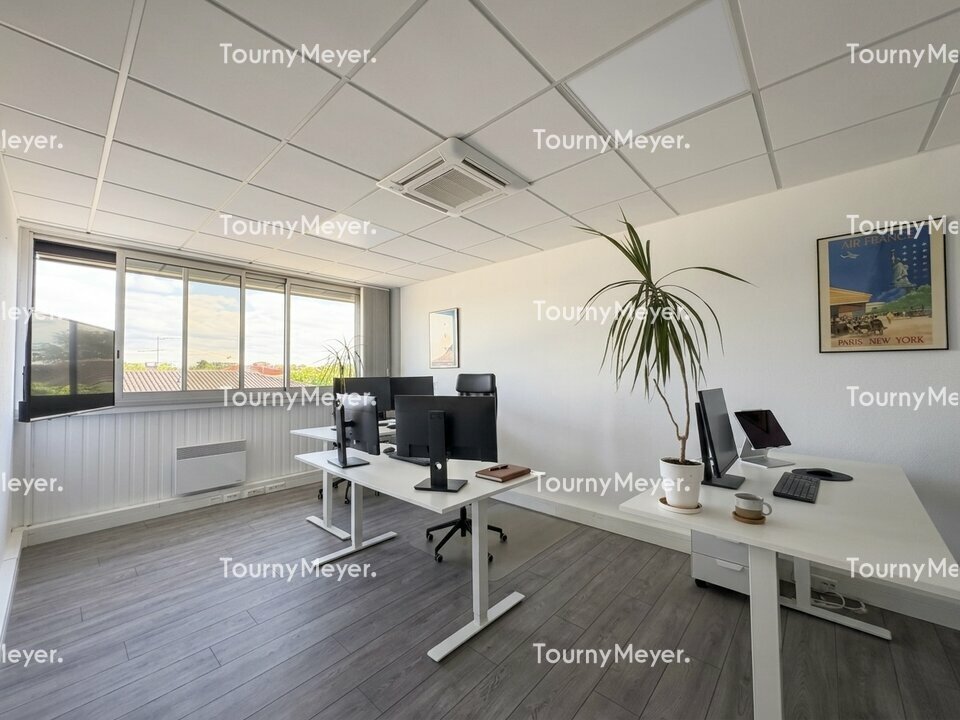 BUREAUX