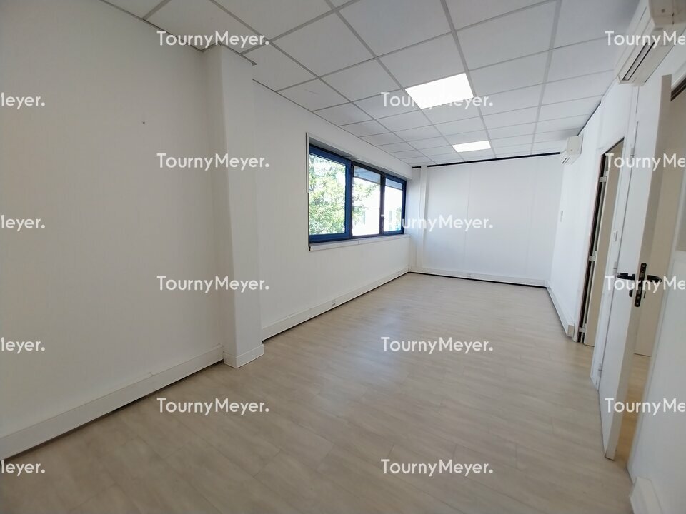 BUREAUX