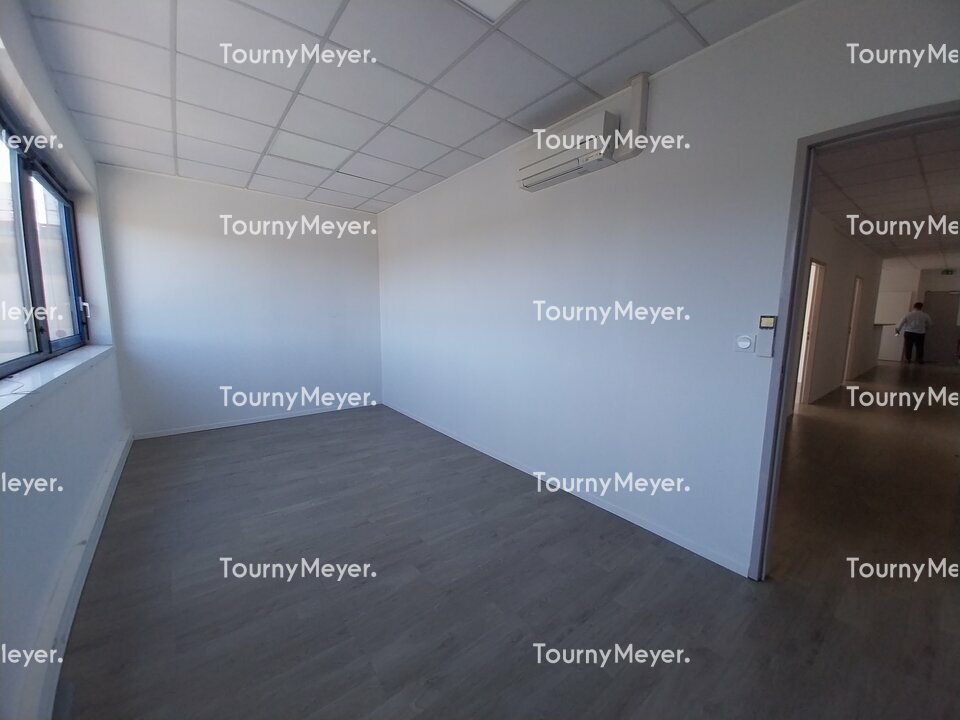 BUREAUX