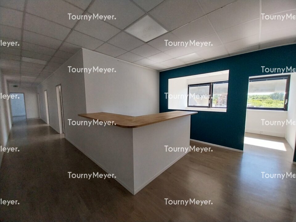 BUREAUX