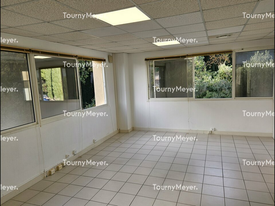 BUREAUX