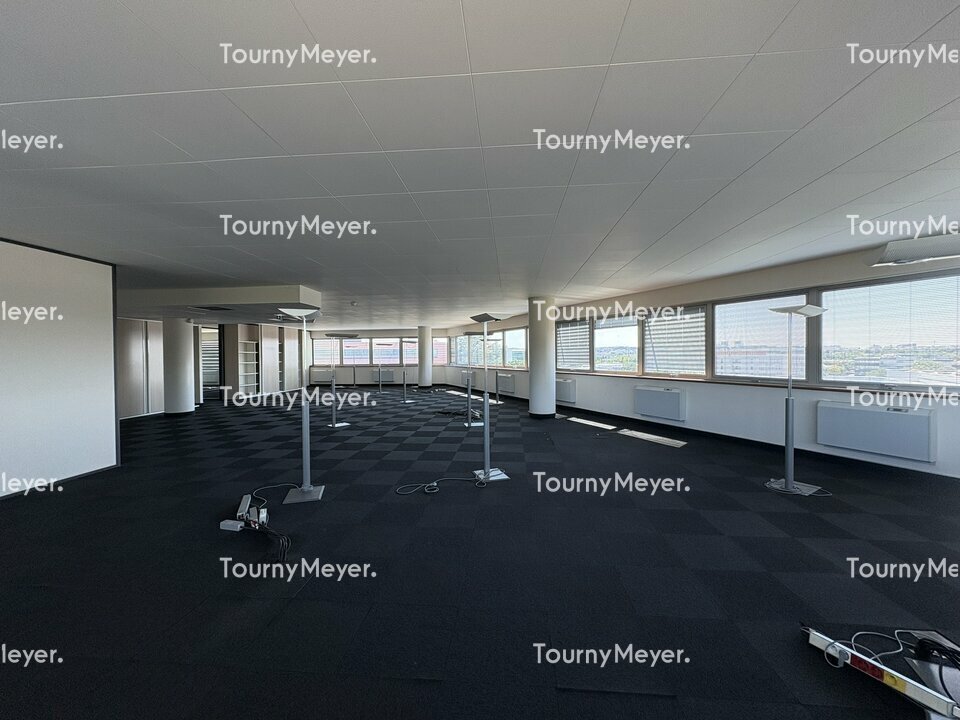 BUREAUX