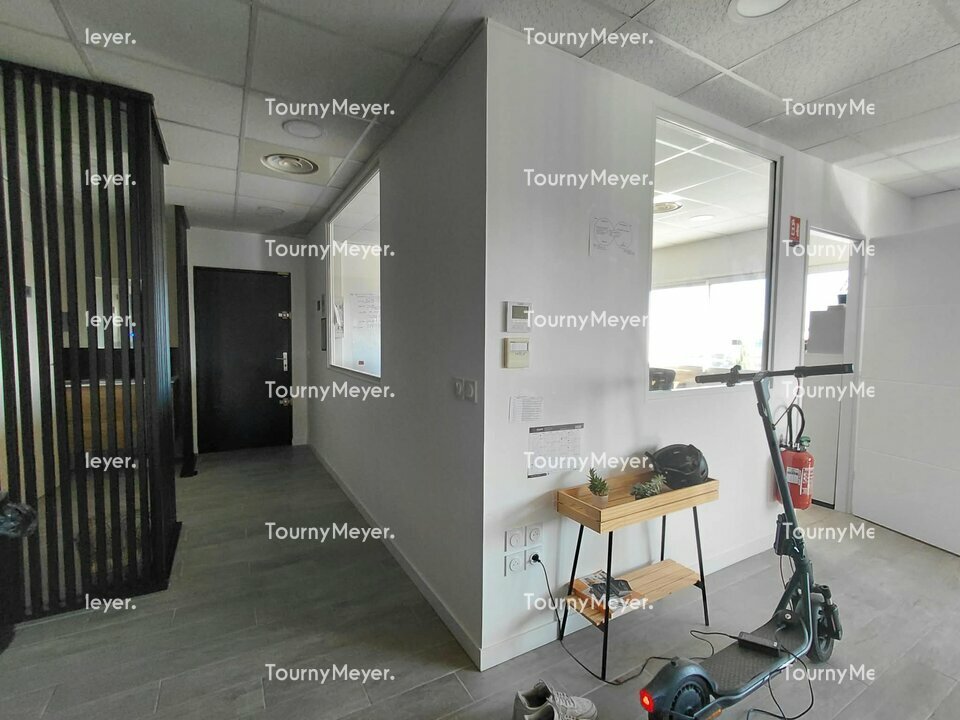 BUREAUX