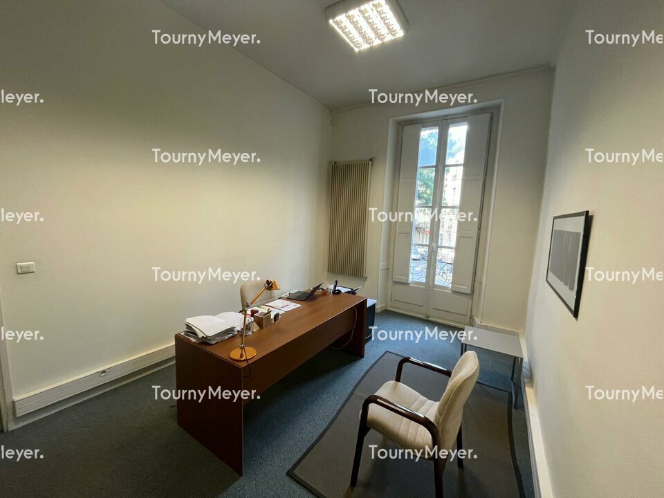 BUREAUX