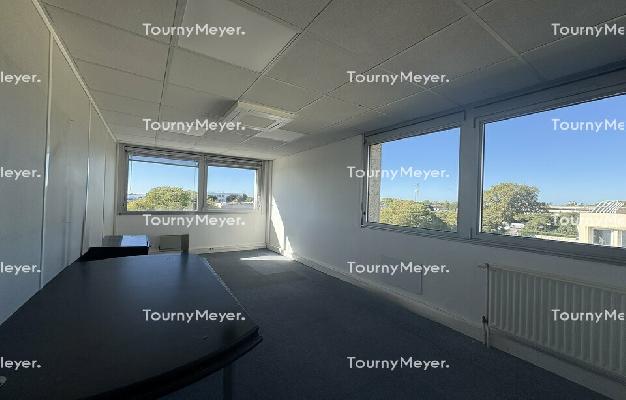 BUREAUX