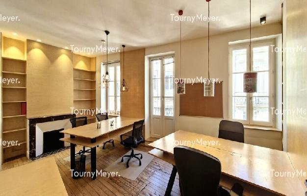 BUREAUX