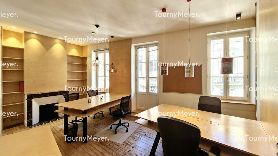 BUREAUX