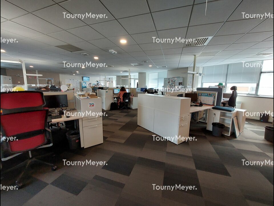 BUREAUX