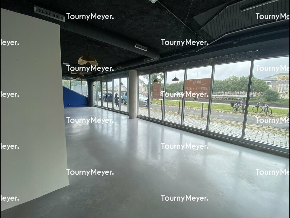 BUREAUX