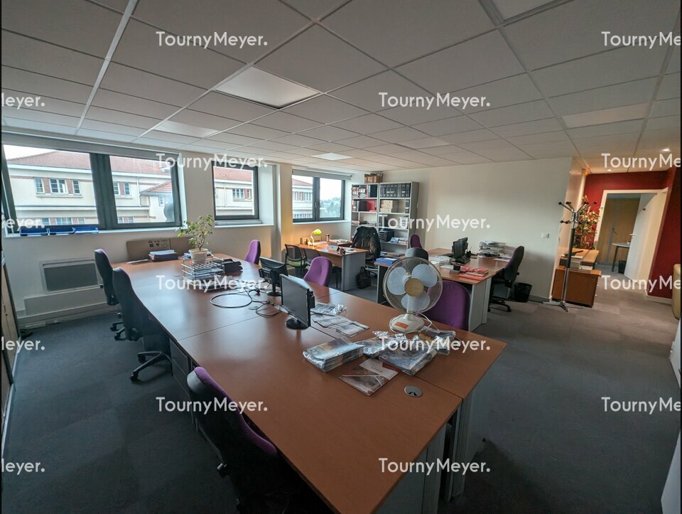 BUREAUX