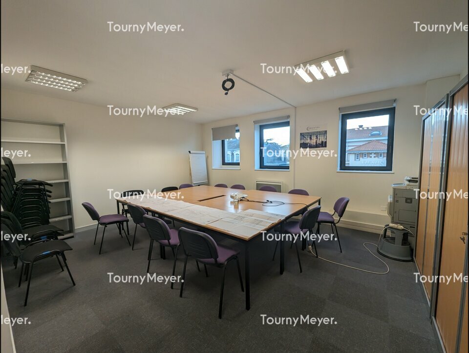 BUREAUX