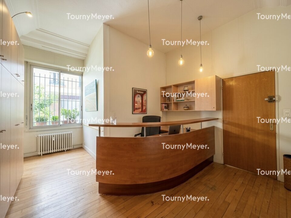 BUREAUX