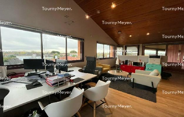 BUREAUX