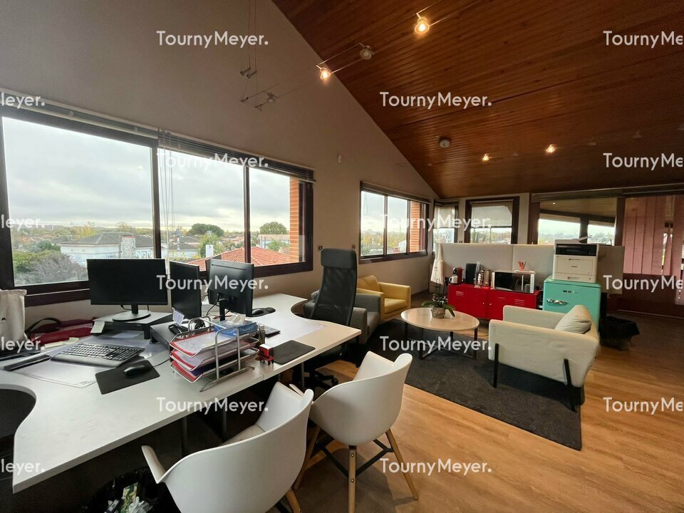 BUREAUX