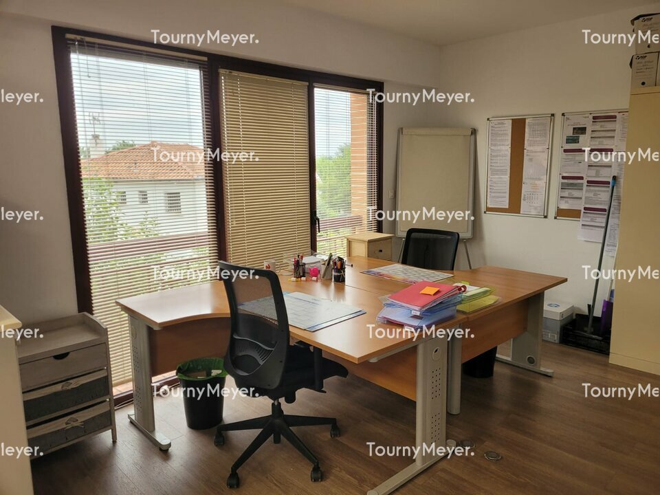 BUREAUX
