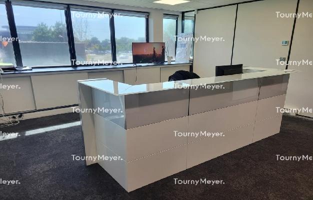 BUREAUX