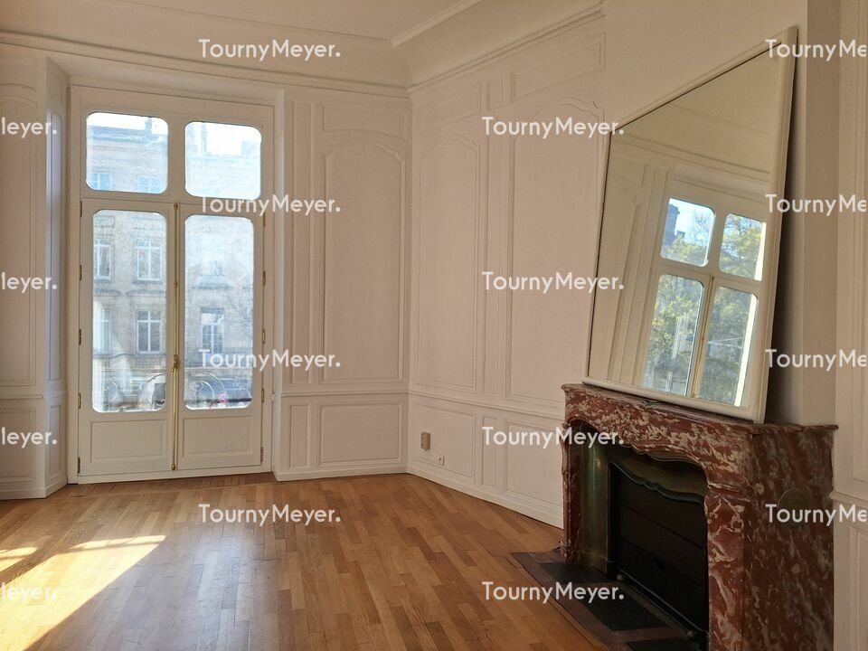BUREAUX