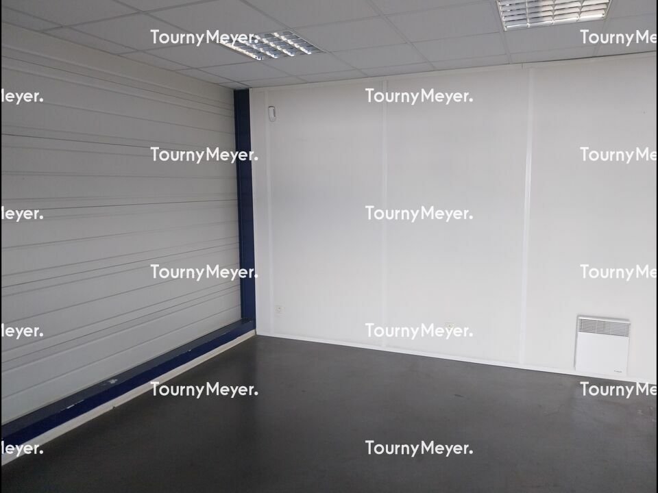 LOCAL D'ACTIVITES