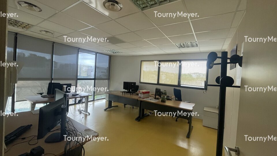 BUREAUX