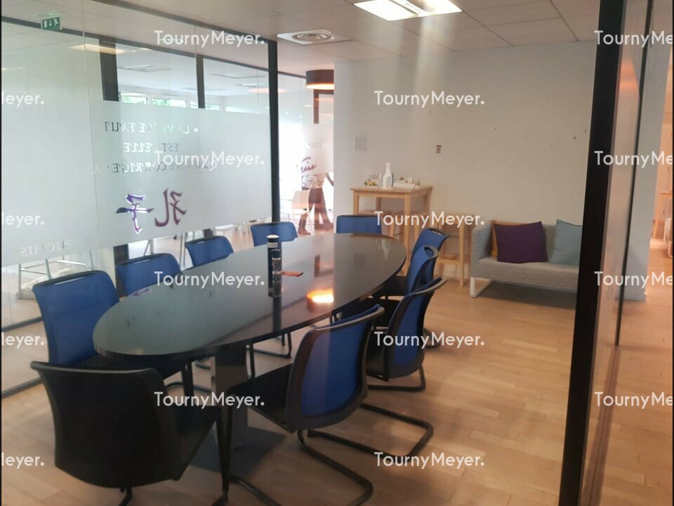 BUREAUX