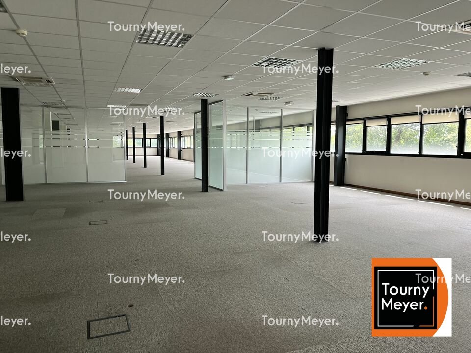 BUREAUX